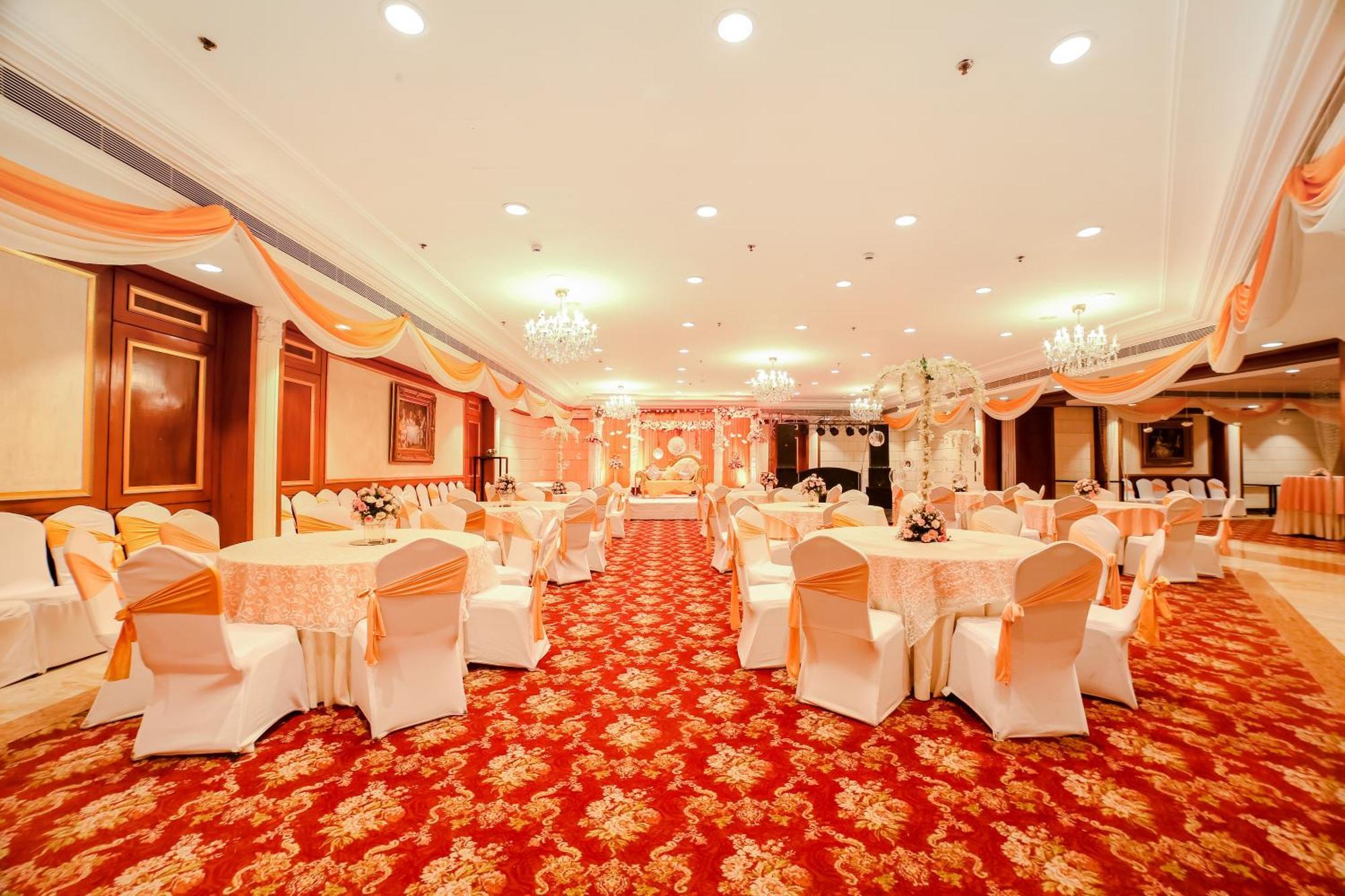 Hotel The Royal Plaza New Delhi Eksteriør bilde